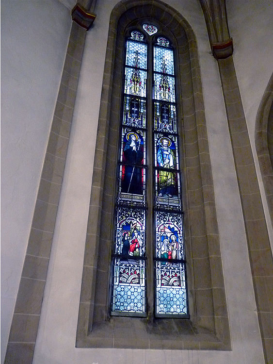 9. Chorfenster links